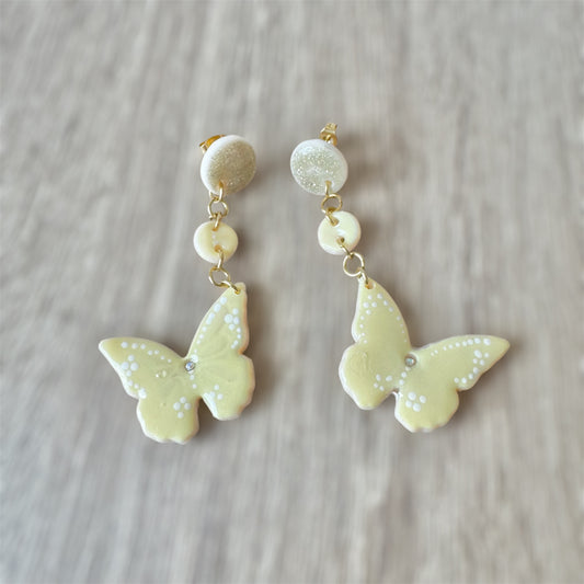Pendientes Petra