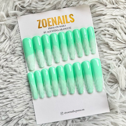 Kit de uñas XL Verde pastel y destellos- 24 uñas